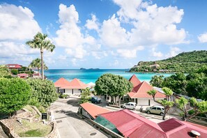 ONE MINUTE WALK VIEW (EDEN ROCK + Nikki Beach)