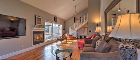 Flagstaff Vacation Rental | 3BR | 2BA | 1,800 Sq Ft | Stairs Required