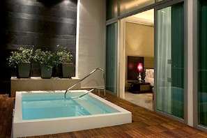 Private plunge pool on balcony.