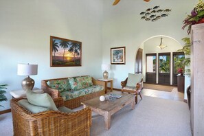 Living Room - Kahala 533