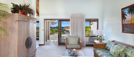 Living Room - Kahala 533