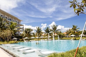 Communal Pool (near to Reception)