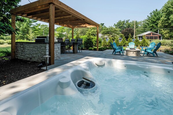 Brand New Hot Tub!