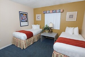 2 Twin Sized Beds