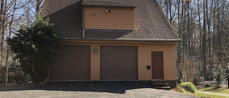 Front of Apartment showing the entrance door.