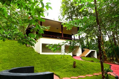 Green Garden Lotus Villa ( Double Bed Room Villa)