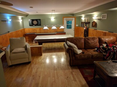 Nature Escape guesthouse minutes from Ottawa, in the heart of the Gatineau Park