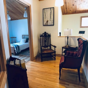 Nature Escape guesthouse minutes from Ottawa, in the heart of the Gatineau Park