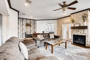 5100 - Living Room 1 (2nd Floor)