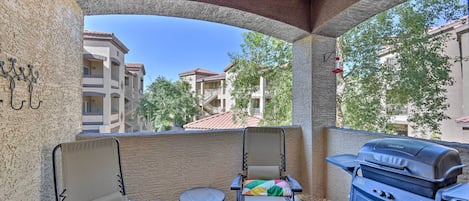 Mesa Vacation Rental | 3BR | 2BA | 1,350 Sq Ft | Stairs Required