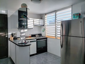 Fully equipped kitchen