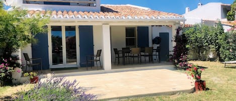 Extérieur