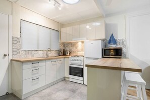 Fully equipped kitchen