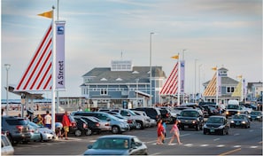 B Street sign