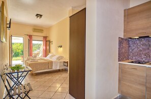 Chrismos Luxury Studios 3A Apraos Corfu- Interior