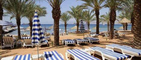 Time to Relax? Enjoy this amazing private beach with view of the Red Sea