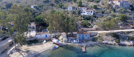 Arbeli House, the lowest of the three white houses