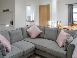 Living room/dining room | Spring Tides, Beadnell