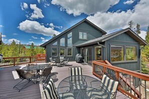 take in passing wildlife, birds, and changing weather from this awesome deck