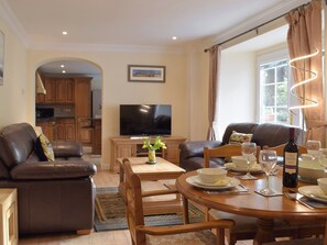 Living room/dining room | Victoria House - Victoria House Apartments, Llansteffan, near Carmarthen