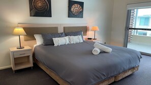 Bedroom 2 (Side B)