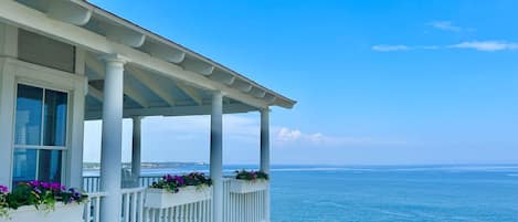 Broadway Porch Overlooking the Ocean