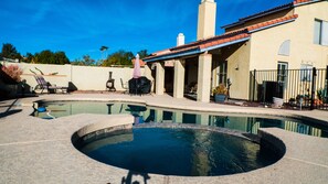 Covered Patio with a lot of outdoor space