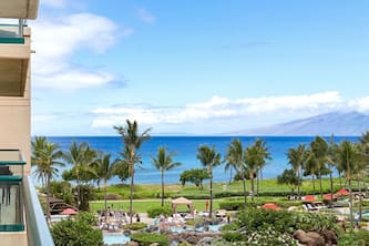 Maui Resort Rentals: Honua Kai - 4 Total Bedrooms, Partial Ocean AND West Maui Mountain Views, Special Discounted Pricing!
