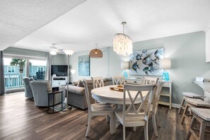 Beautifully appointed dining area with plenty of room for the entire family!