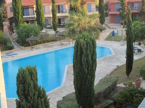 Regina Gardens Pool & Gardens
