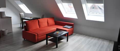 Wohnzimmer Bild 1