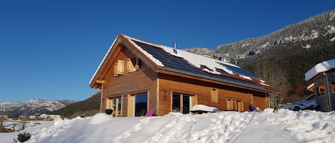 Le chalet depuis le Sud Ouest