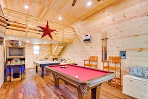 Detached Game Room