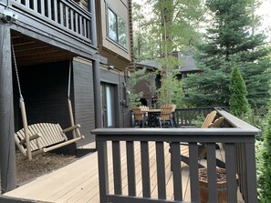 Lower level deck with BBQ