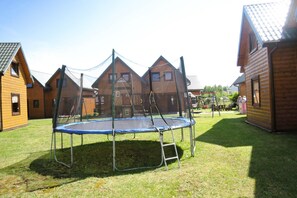 Außenseite Ferienhaus [Sommer]