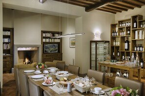 Buffet de pequeno-almoço