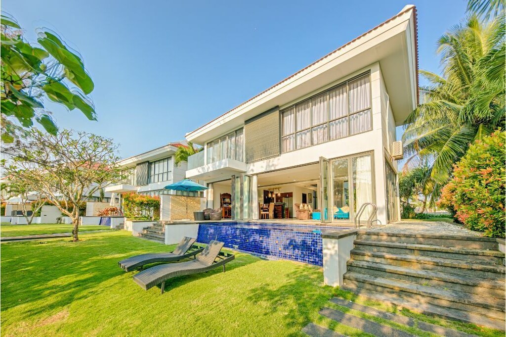 Picture of villa