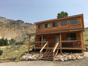 The Lookout Cabin built in 2018