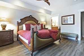 Master Bedroom Suite 1 with King Bed