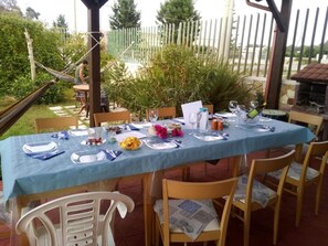 Outdoor dining