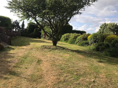 Greystones Smallholding/wing  of  Bungalow (2 bedrooms) in Peak Park 