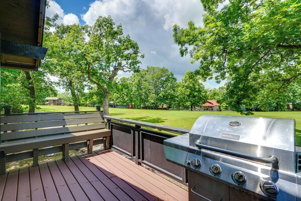 Osage Beach Vacation Rental | 3BR | 3BA | 2,385 Sq Ft | Stairs Required