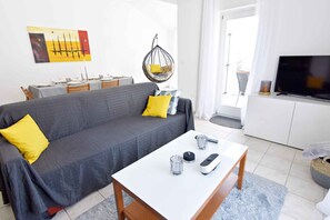 living/bedroom