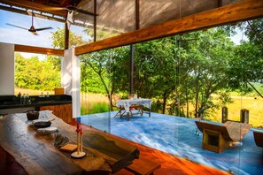 Outdoor dining