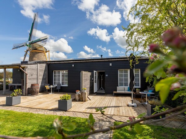 Holiday Home Exterior [summer]