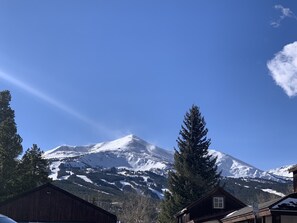 View of Peak 8, beside garage (~10 minutes walk to slopes, minutes from Main St)