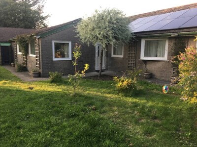  Greystones r1 (Room #1) Smallholding/wing of Bungalow in Peak Park