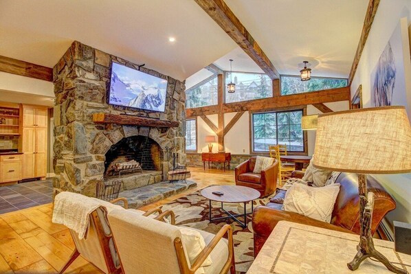 Great Rm Living Rm3