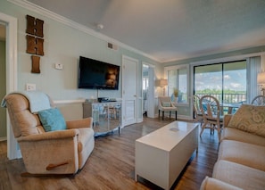 Family Room looking toward deck