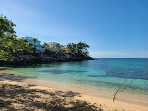 beach view 2mins away